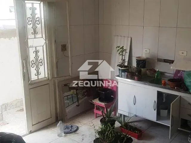 Casa com 125m² 5 quartos e 5 banheiros, à venda, no bairro Umuarama em Osasco