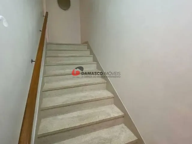 Casa com 491m² 1 quarto e 1 banheiro, à venda, no bairro Utinga em Santo André