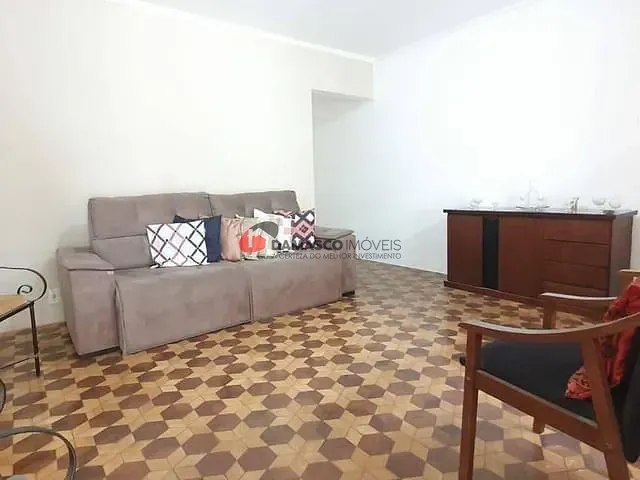 Casa com 230m² 2 quartos e 1 banheiro, à venda, no bairro Olímpico em São Caetano do Sul