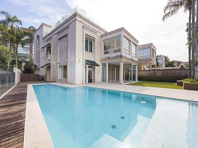Casa em Cidade Jardim — foto 1