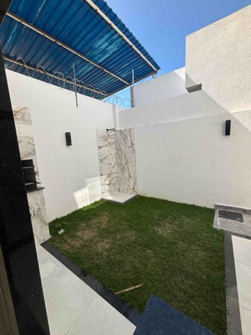 Casa com 100m² 2 quartos e 3 banheiros, à venda, no bairro alphaville 3  em Campos dos Goytacazes