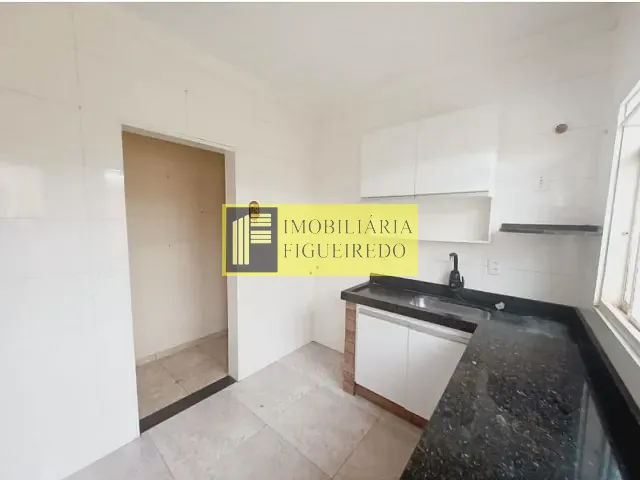 Casa com 200m² 3 quartos e 2 banheiros, à venda, no bairro Conjunto Habitacional Costa do Sol em São José do Rio Preto