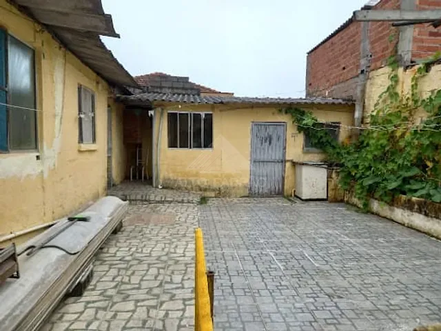 Casa com 352m² 3 quartos e 2 banheiros, à venda, no bairro Jardim São Judas em Mauá