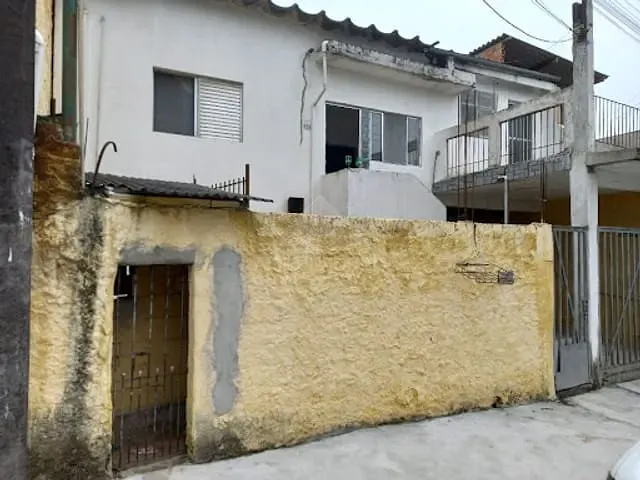 Casa com 352m² 3 quartos e 2 banheiros, à venda, no bairro Jardim São Judas em Mauá