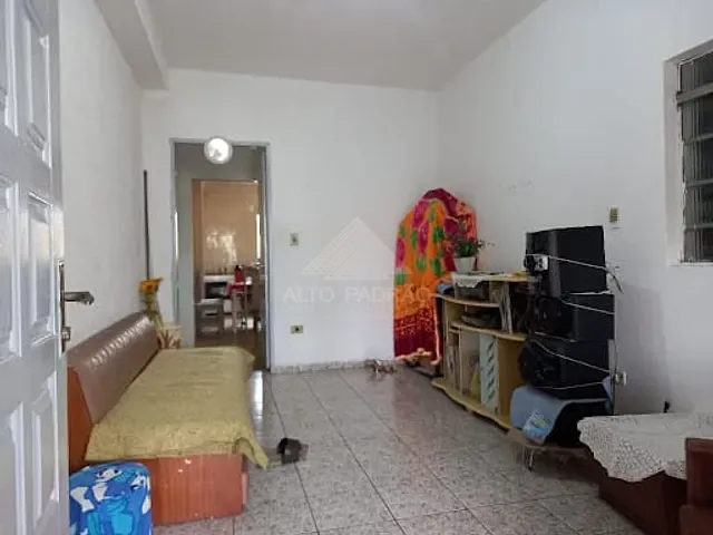 Casa com 352m² 3 quartos e 2 banheiros, à venda, no bairro Jardim São Judas em Mauá