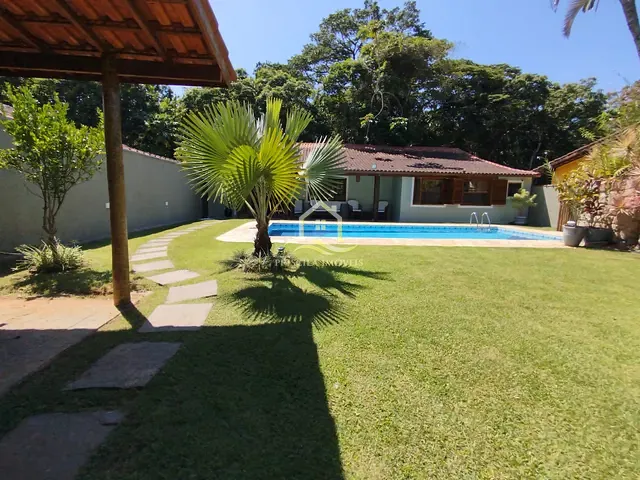 Casa com 400m² 3 quartos e 3 banheiros, à venda, no bairro Boracéia em São Sebastião