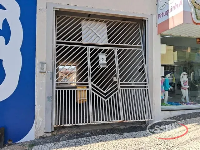 Casa 2 quartos e 1 banheiro, para alugar, no bairro Centro em Nova Odessa