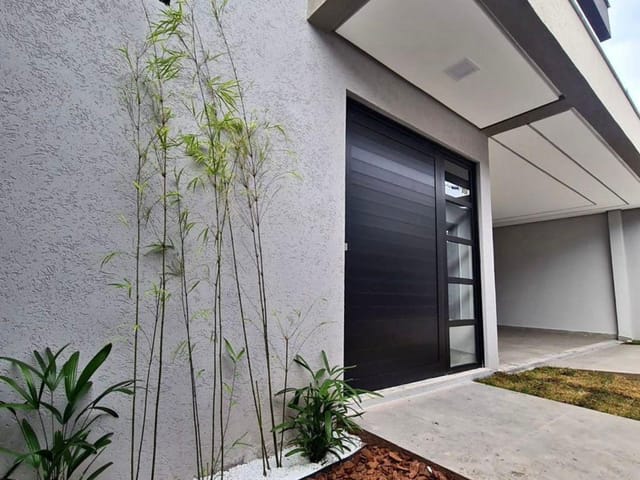 Casa com 200m² 3 quartos e 1 banheiro, à venda, no bairro Campo das Antas em Poços de Caldas