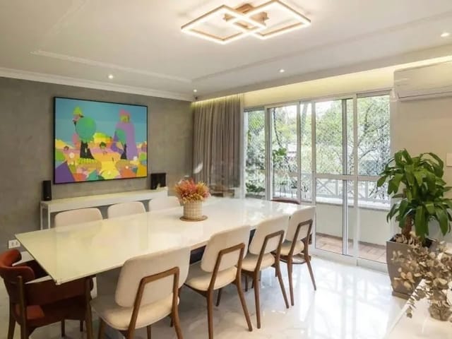Casa com 451m² 4 quartos e 6 banheiros, à venda ou para alugar, no bairro Campo Belo em São Paulo