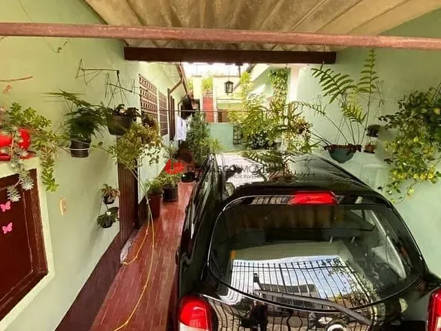 Casa com 300m² 1 quarto e 1 banheiro, à venda, no bairro Vila Lucia em São Paulo
