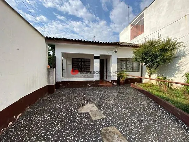 Casa com 300m² 1 quarto e 1 banheiro, à venda, no bairro Vila Lucia em São Paulo