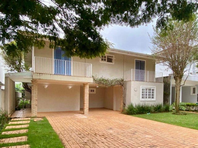 Casa com 420m² 4 quartos e 6 banheiros, à venda, no bairro Alphaville em Santana de Parnaíba