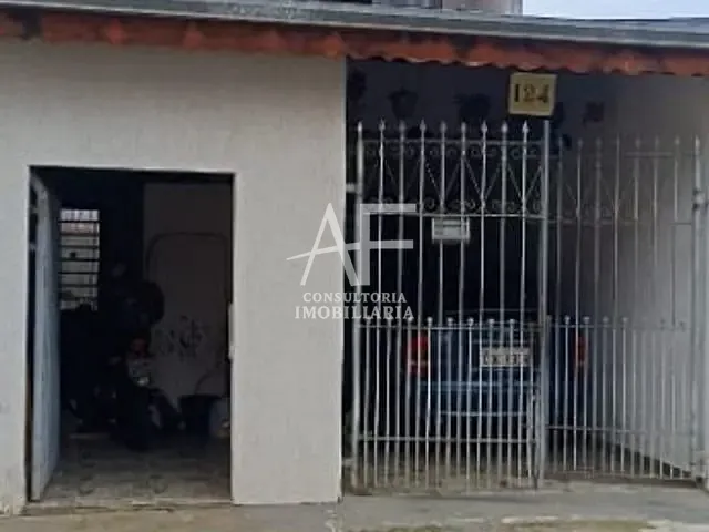 Casa com 300m² 3 quartos e 3 banheiros, à venda, no bairro Residencial Estoril em Taubaté