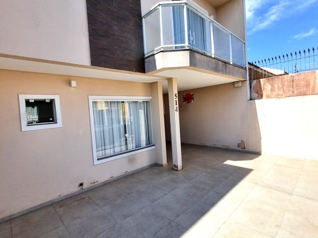 Casa com 117m² 3 quartos e 4 banheiros, à venda, no bairro Nova Rússia em Ponta Grossa