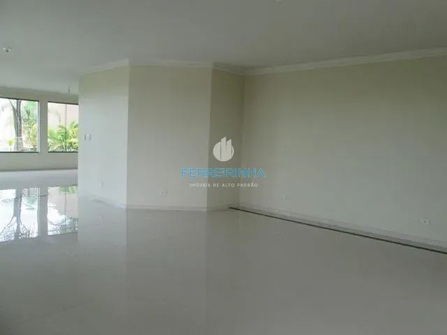 Casa com 1000m² 4 quartos e 4 banheiros, à venda ou para alugar, no bairro Urbanova em São José dos Campos