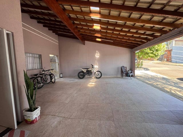 Casa com 280m² 3 quartos e 1 banheiro, à venda, no bairro Jardim Santa Rosa em Campinas
