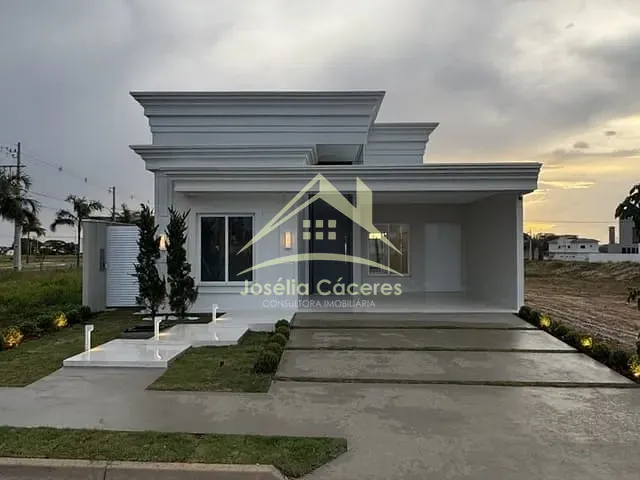Casa com 270m² 3 quartos e 4 banheiros, à venda, no bairro R. Vinte e Seis em Chapada dos Guimarães