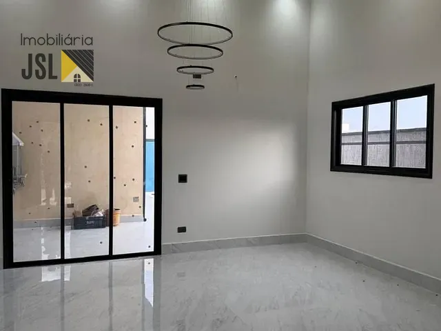 Casa com 300m² 3 quartos e 2 banheiros, à venda, no bairro Condomínio Terras do Vale em Caçapava