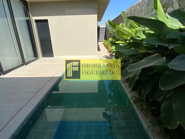 Casa com 300m² 3 quartos e 4 banheiros, à venda, no bairro Condomínio Quinta do Lago Lac Leman em São José do Rio Preto