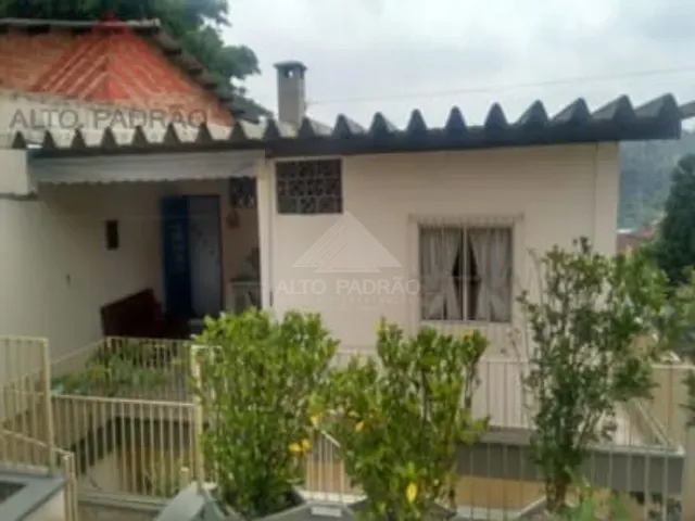Casa com 300m² 3 quartos e 1 banheiro, à venda, no bairro Vila Santa Isabel (Santa Luzia) em Ribeirão Pires