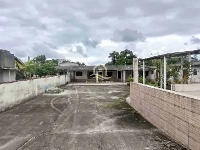 Casa com 800m² 4 quartos e 4 banheiros, à venda, no bairro Boraceia em Bertioga