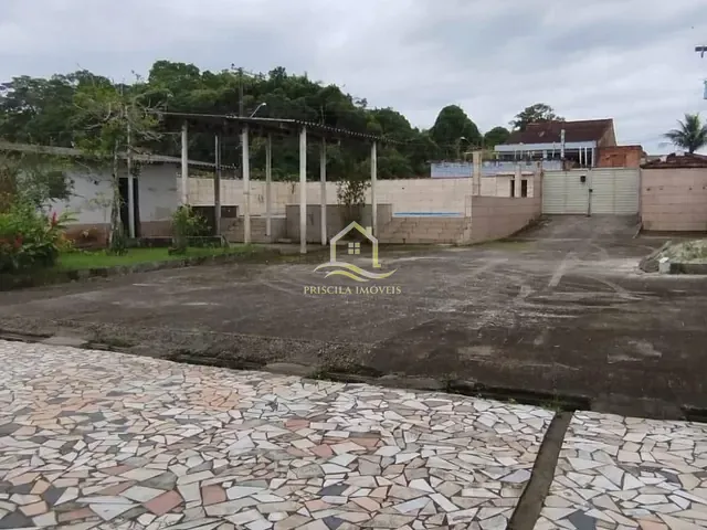 Casa com 800m² 4 quartos e 4 banheiros, à venda, no bairro Boraceia em Bertioga