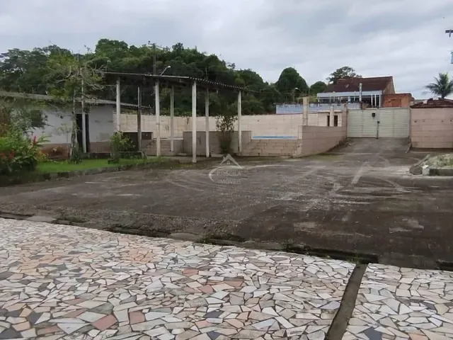 Casa com 800m² 4 quartos e 4 banheiros, à venda, no bairro Boraceia em Bertioga