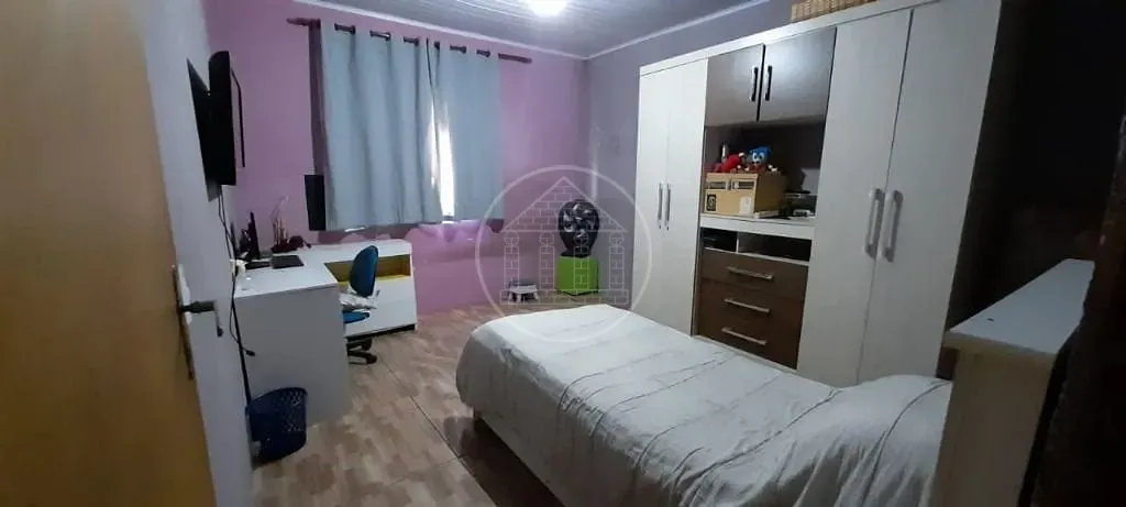 Casa, 5 quartos, 220 m² - Foto 4