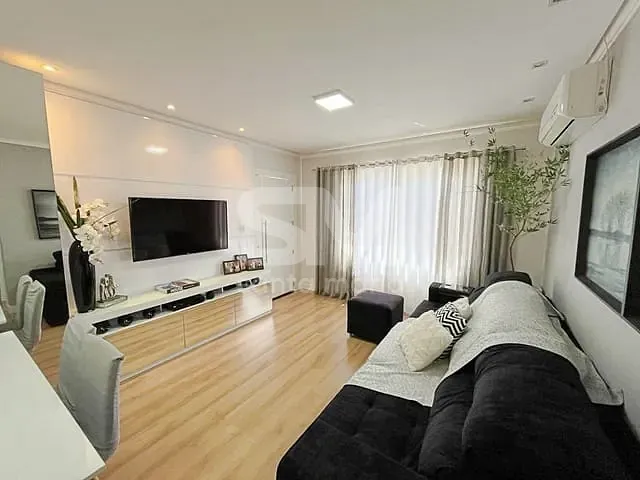 Casa com 561m² 3 quartos e 2 banheiros, à venda, no bairro Santa Maria em Chapecó