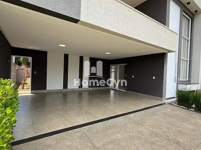 Casa com 406m² 4 quartos e 6 banheiros, à venda, no bairro Residencial Goiânia Golfe Clube em Goiânia