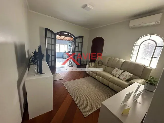 Casa com 200m² 4 quartos e 4 banheiros, à venda, no bairro Jardim Arize em São Paulo