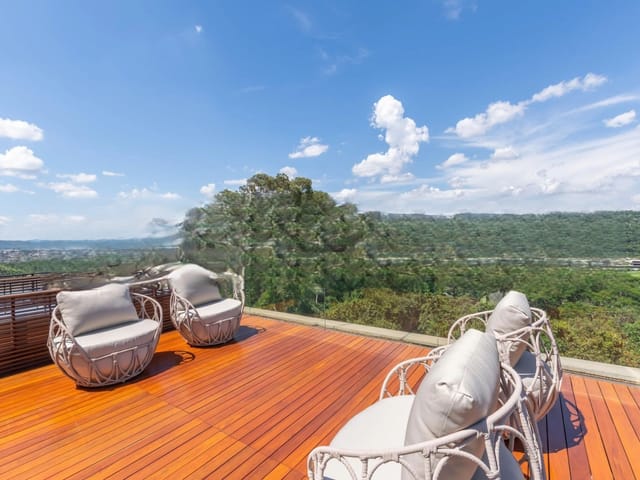 Casa com 600m² 4 quartos e 7 banheiros, à venda, no bairro Alphaville em Santana de Parnaíba