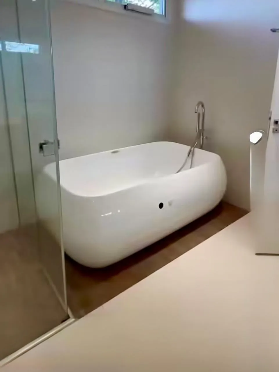 Casa em Residencial Tamboré — foto 3