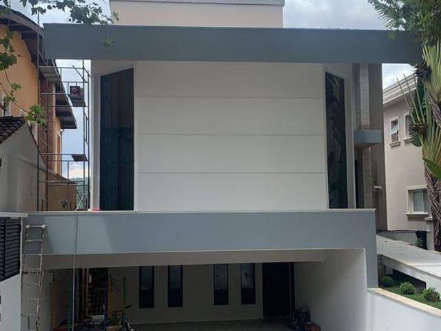 Casa com 378m² 4 quartos e 6 banheiros, à venda, no bairro Alphaville em Santana de Parnaíba
