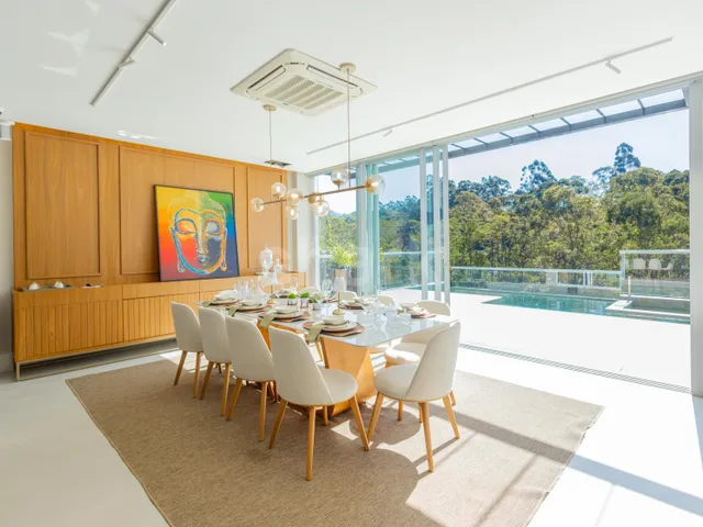 Casa com 540m² 4 quartos e 6 banheiros, à venda, no bairro Tamboré em Santana de Parnaíba