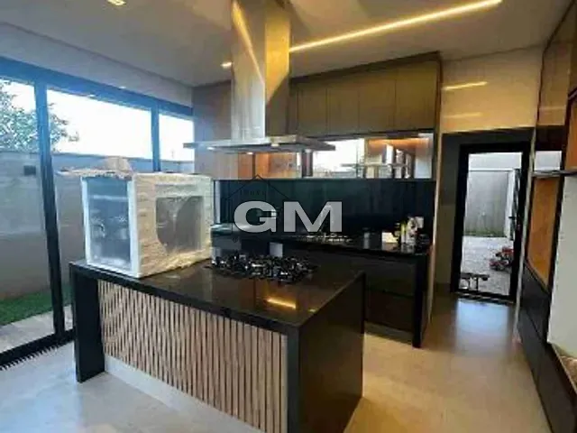 Casa com 347m² 3 quartos e 5 banheiros, à venda, no bairro Bonfim Paulista em Ribeirão Preto