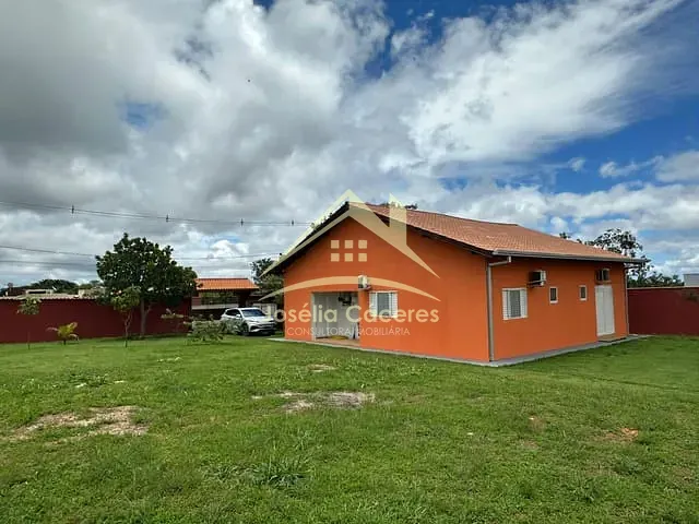 Casa com 1200m² 5 quartos e 5 banheiros, à venda, no bairro florada da serra em Chapada dos Guimarães