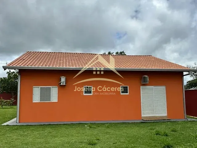 Casa com 1200m² 5 quartos e 5 banheiros, à venda, no bairro florada da serra em Chapada dos Guimarães