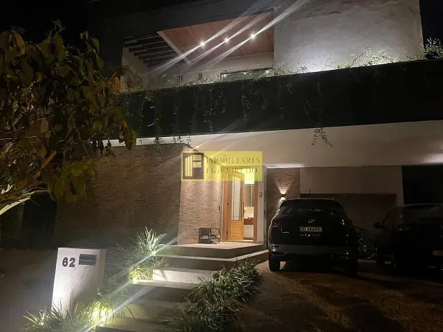 Casa com 400m² 3 quartos e 4 banheiros, à venda, no bairro Loteamento Recanto do Lago em São José do Rio Preto