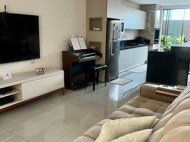 Casa com 126m² 3 quartos e 2 banheiros, à venda, no bairro Morada das Flores em Cambé