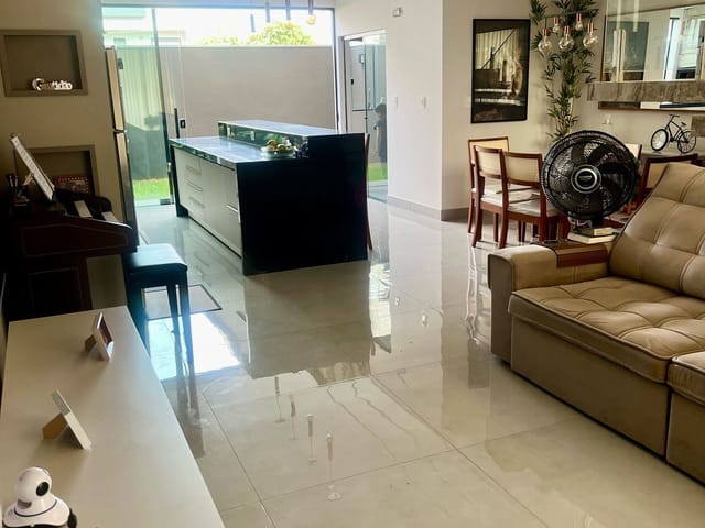 Casa com 126m² 3 quartos e 2 banheiros, à venda, no bairro Morada das Flores em Cambé