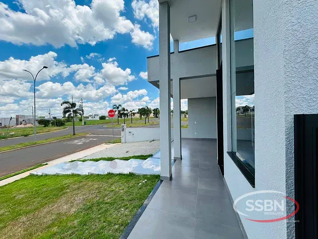 Casa 3 quartos e 3 banheiros, à venda, no bairro Zona Predominantemente Residencial Dois ( ZPR 2) em Nova Odessa