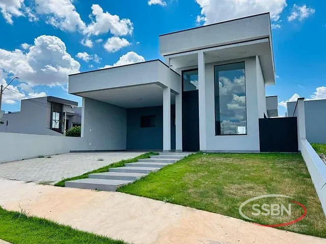 Casa 3 quartos e 3 banheiros, à venda, no bairro Zona Predominantemente Residencial Dois ( ZPR 2) em Nova Odessa