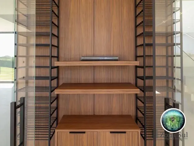 Casa com 1250m² 6 quartos e 8 banheiros, à venda, no bairro Portofino em Piedade