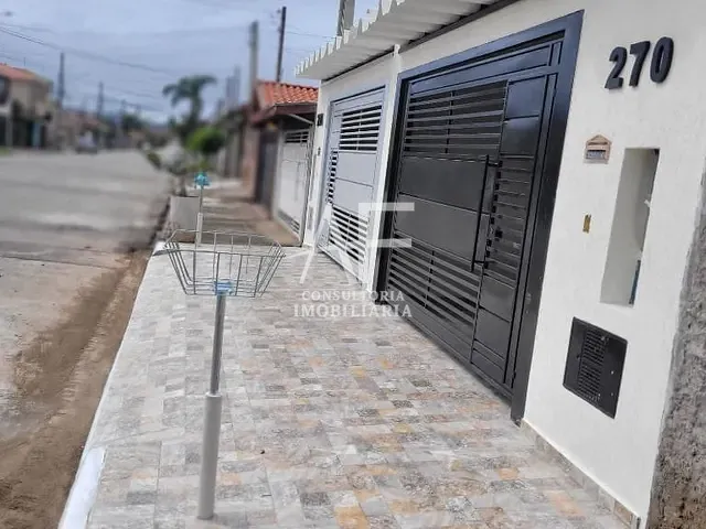 Casa com 125m² 2 quartos e 3 banheiros, à venda, no bairro Jardim Continental em Taubaté