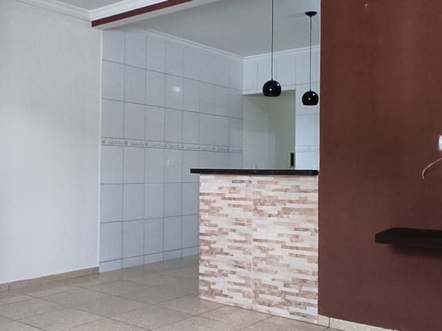 Casa 3 quartos e 2 banheiros, à venda, no bairro Conjunto Café em Londrina