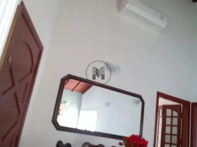 Casa com 250m² 4 quartos e 3 banheiros, à venda, no bairro Residencial Village Santana em Guaratinguetá