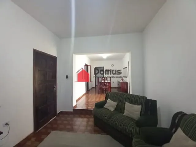 Casa com 395m², à venda, no bairro Residencial e Comercial Cidade Jardim em Pindamonhangaba