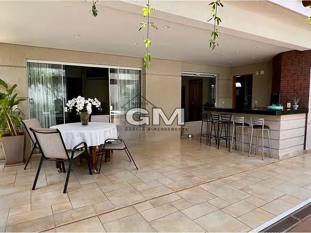 Casa 4 quartos e 6 banheiros, à venda, no bairro Vila do Golf em Ribeirão Preto