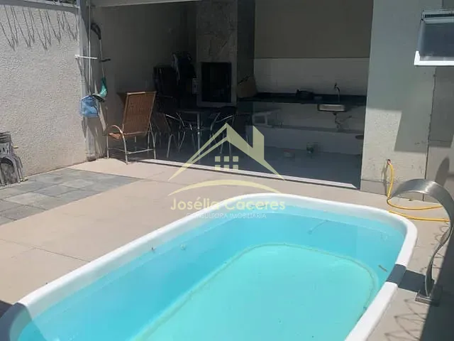 Casa com 180m² 3 quartos e 3 banheiros, à venda, no bairro Santa Cruz em Cuiabá